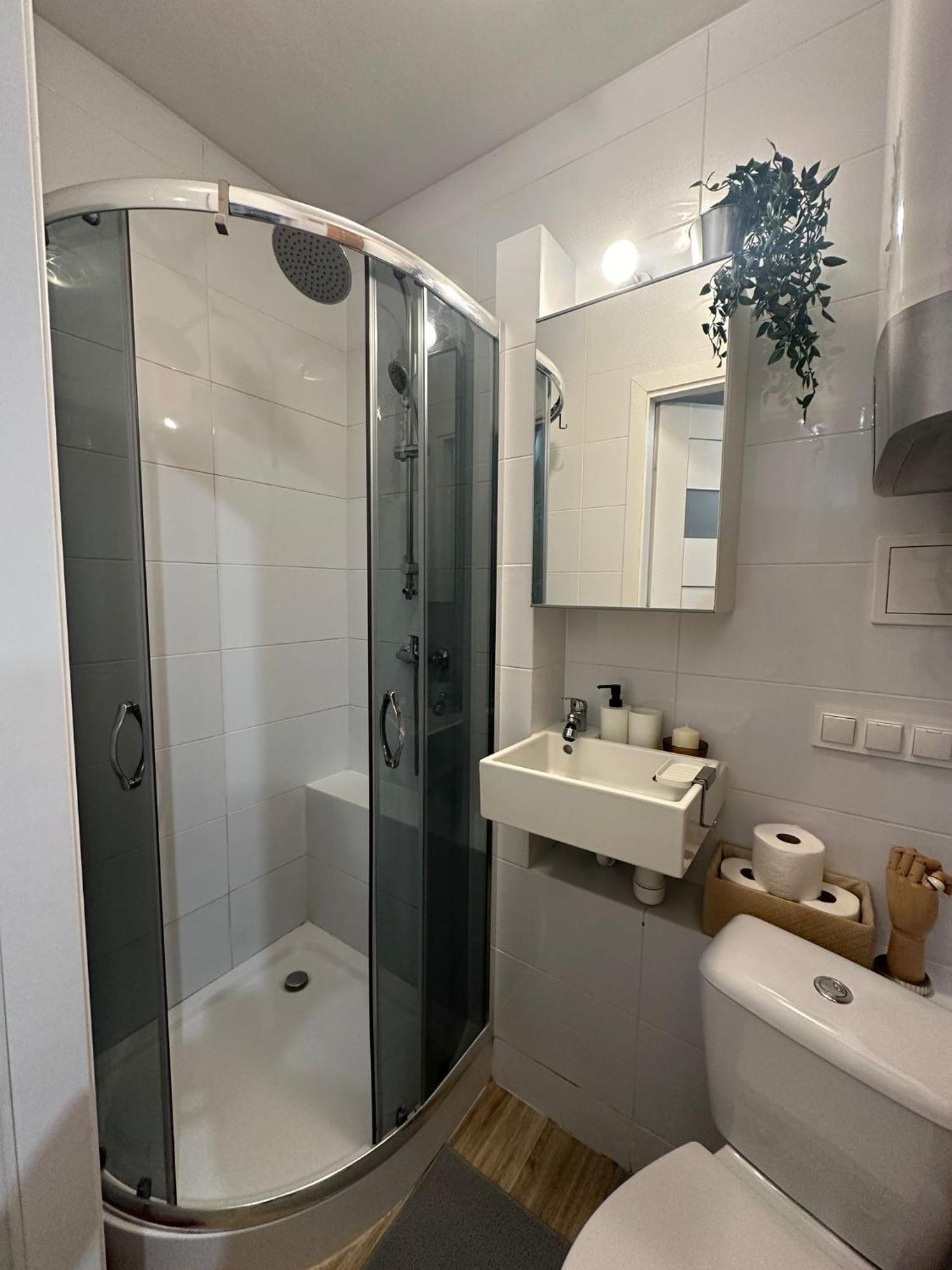Solna Elegance Apartment คราคูฟ ภายนอก รูปภาพ